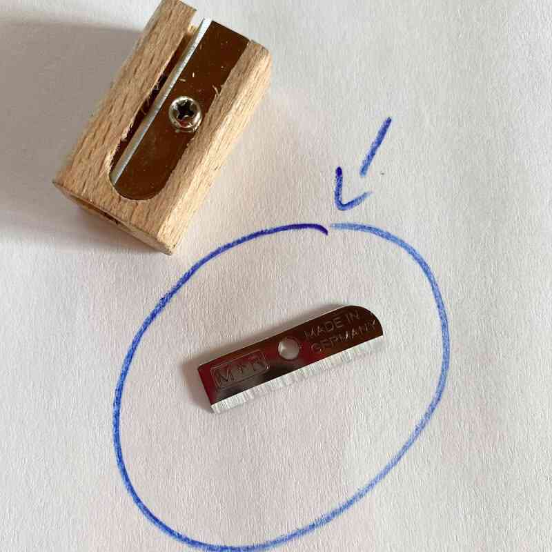 [MEM012] Spare blade for pencil sharpener 1 piece