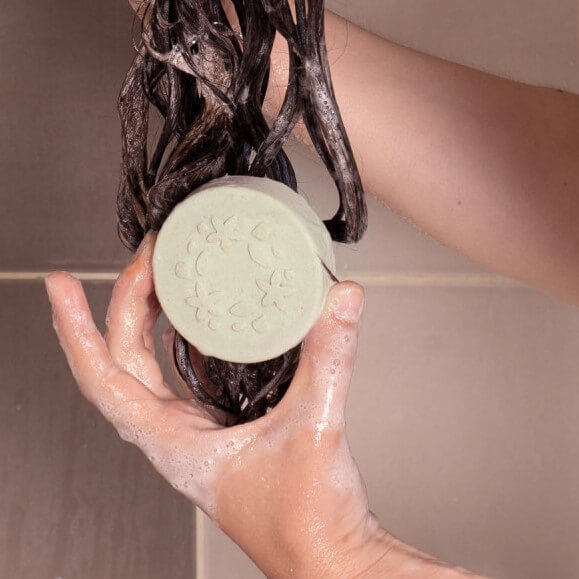 [LAM077VNF] Shampoing solide cheveux normaux - Argile blanche et verte - 70g (sac complet: 2 pc) - VRAC