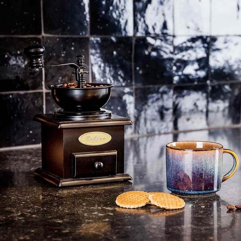 Moulin à café Rétro en bois noir