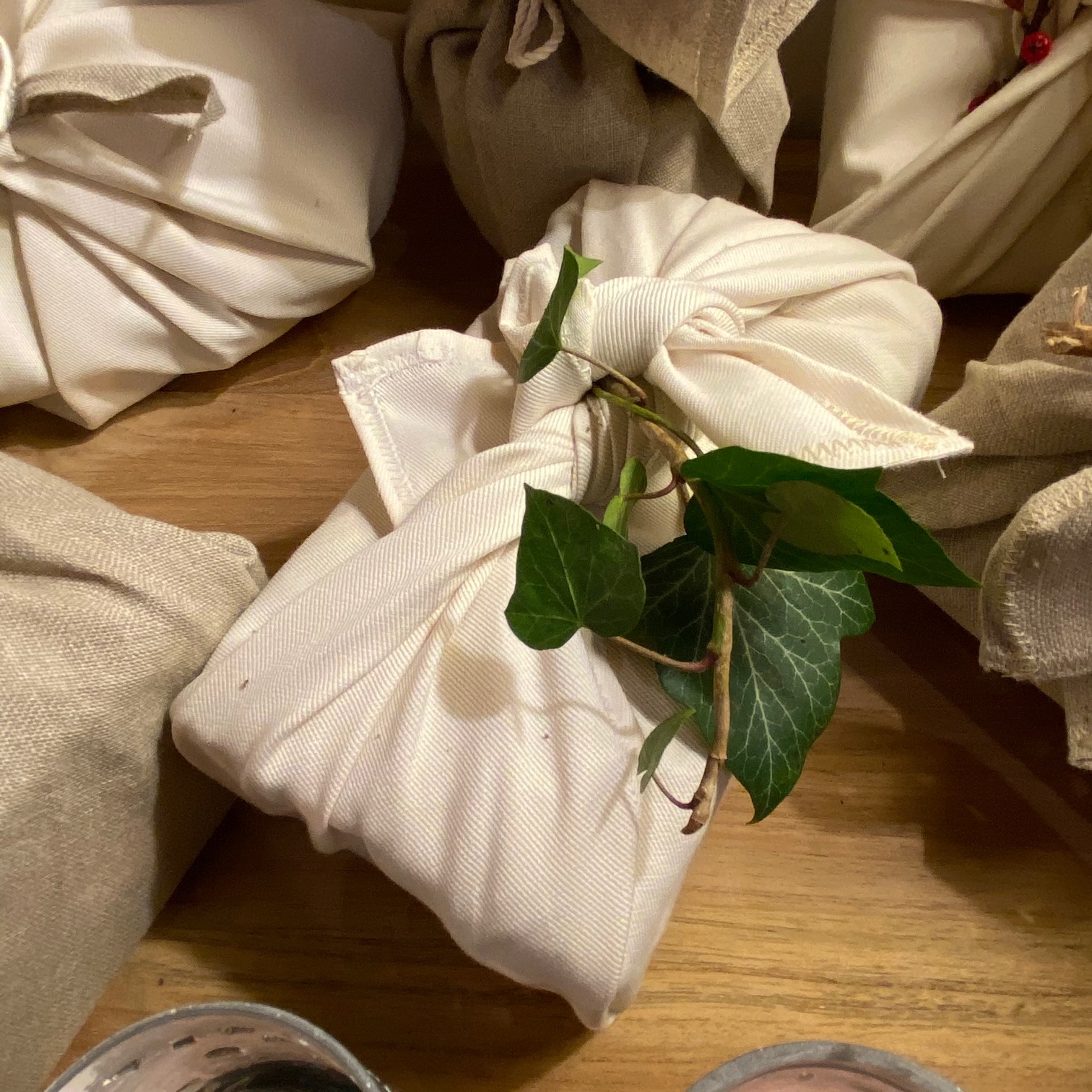 Furoshiki Duo - Emballage cadeau réutilisable --  Lin & Denim naturel bio