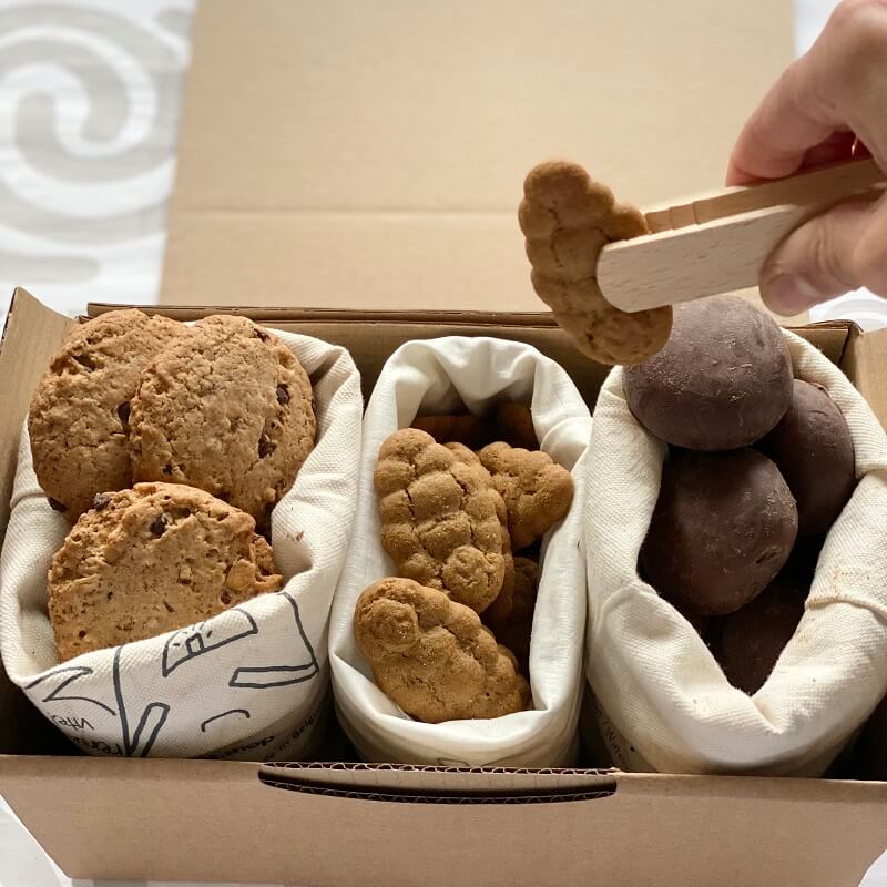 Coffee time box Cookies vegan, mini speculoos et biscuits cœur orange